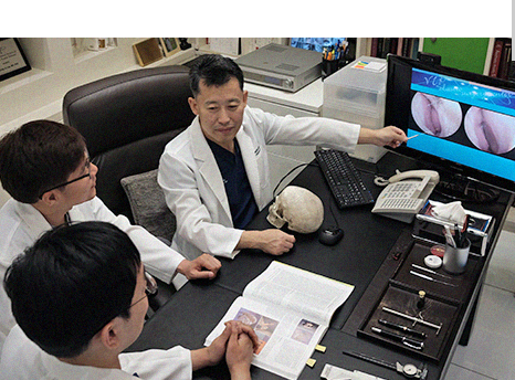Dr. Lee’s academic activities